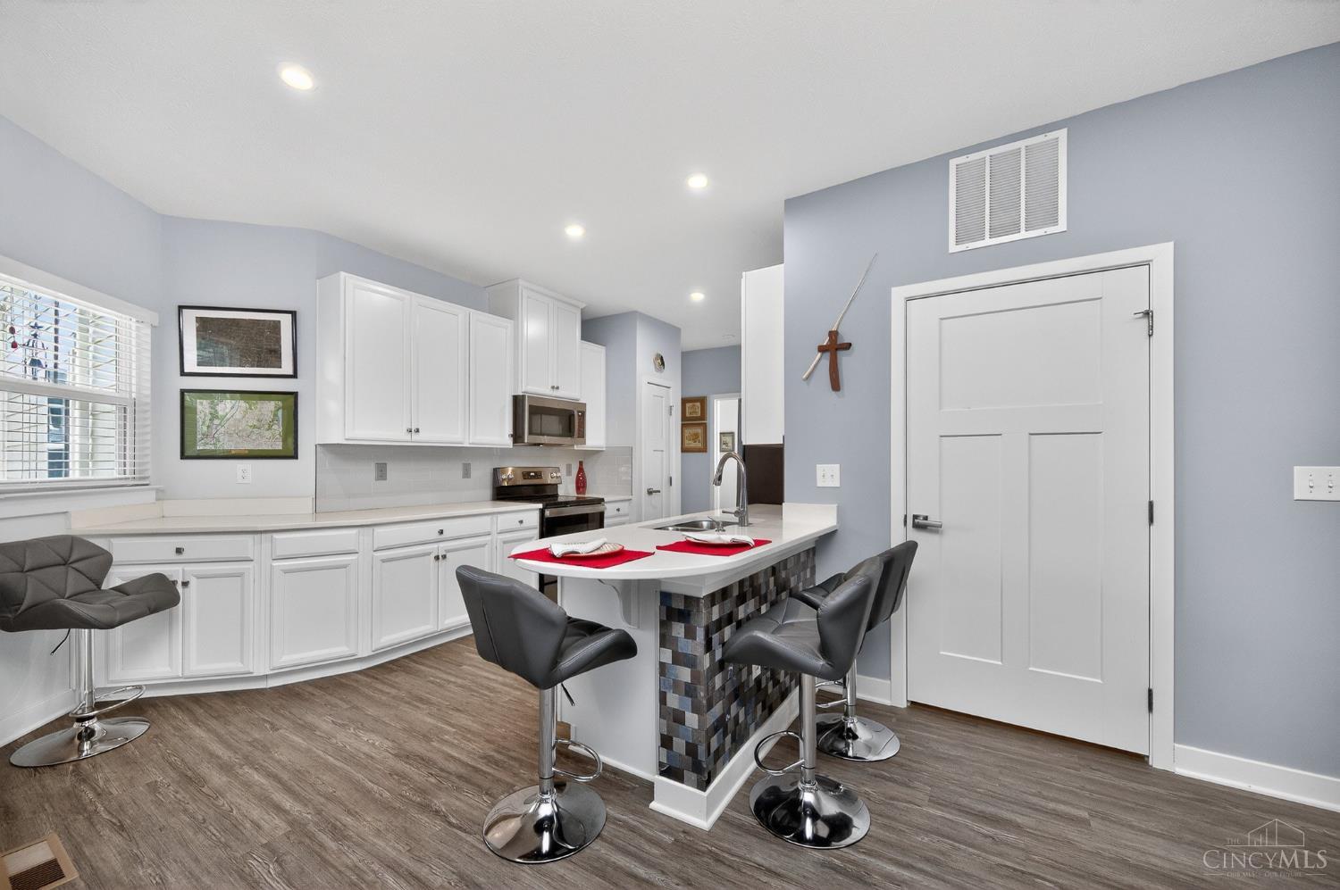 5973 Old Pebble Path, Liberty Twp, OH, 45044 — photo 4