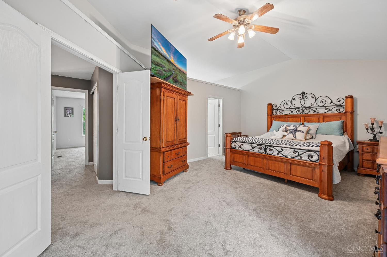 8592 Sunmont Drive, Anderson Twp, OH, 45255 — photo 19