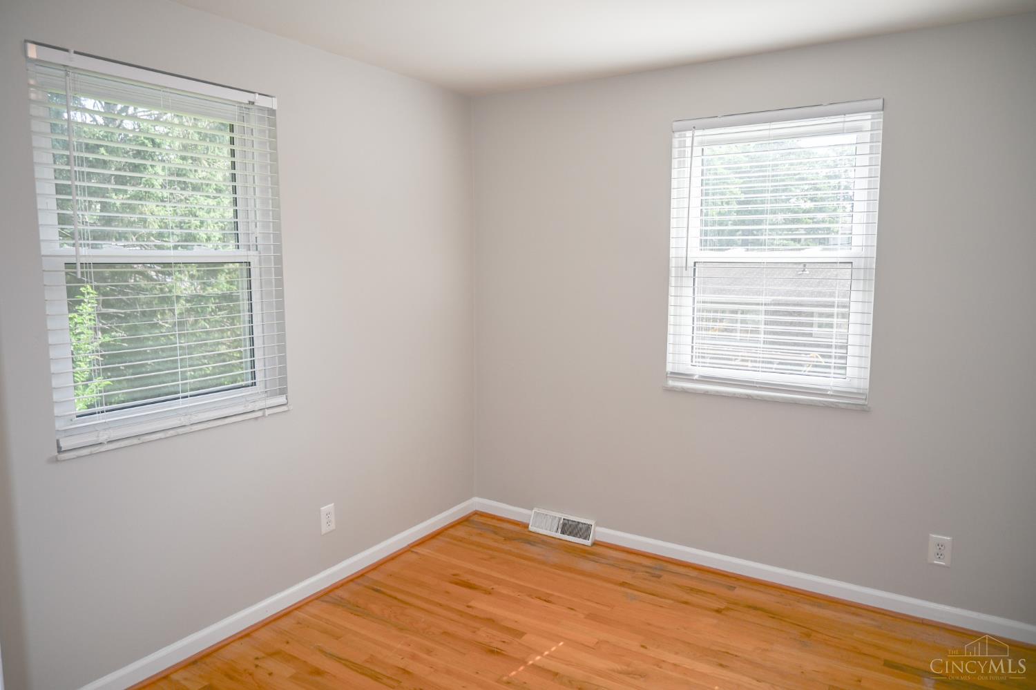 8152 Traverse Court, Montgomery, OH, 45242 — photo 17