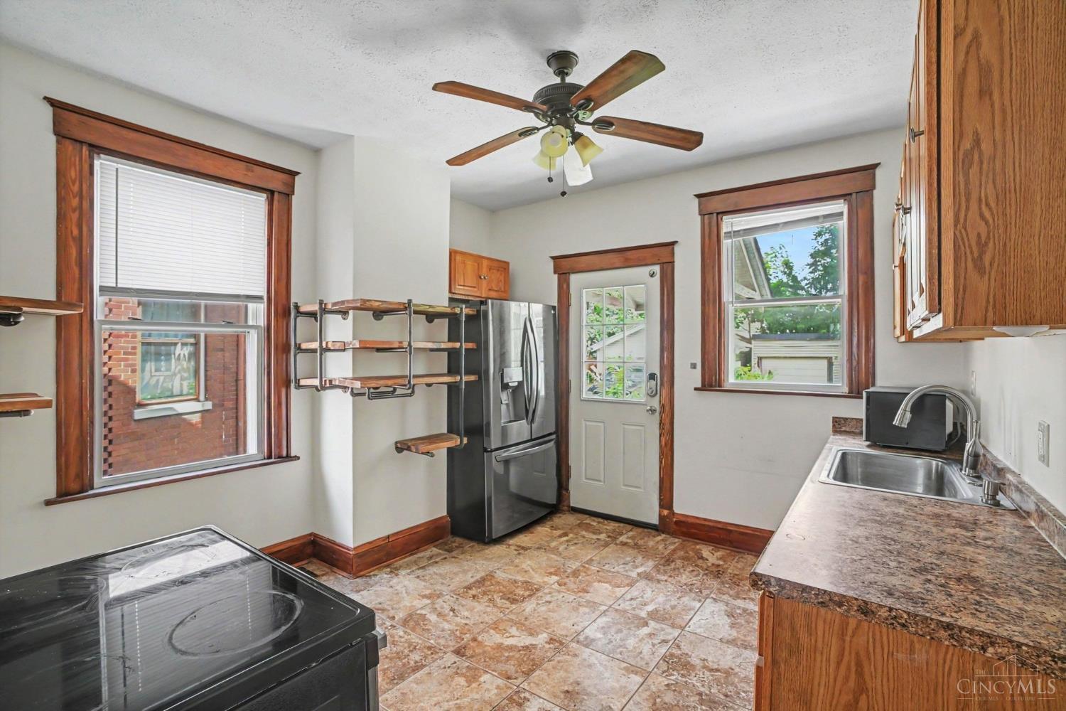 2428 Robertson Avenue, Norwood, OH, 45212 — photo 12