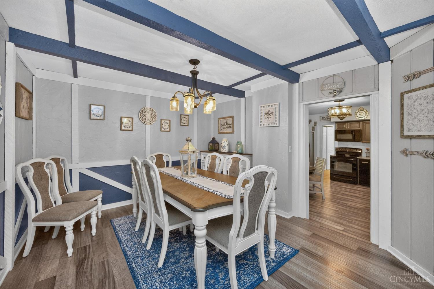 3935 Washington Avenue, Cheviot, OH, 45211 — photo 9
