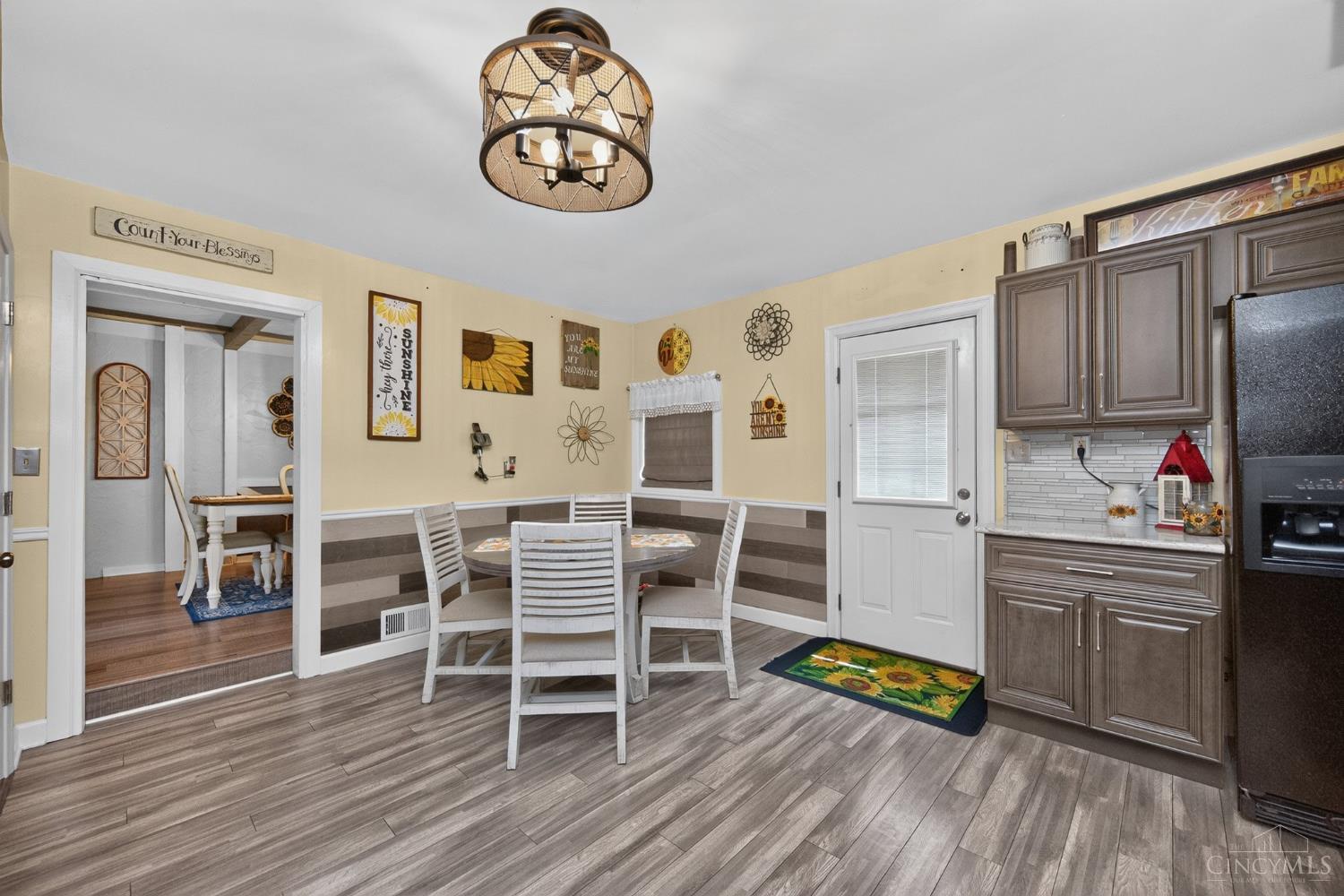 3935 Washington Avenue, Cheviot, OH, 45211 — photo 14