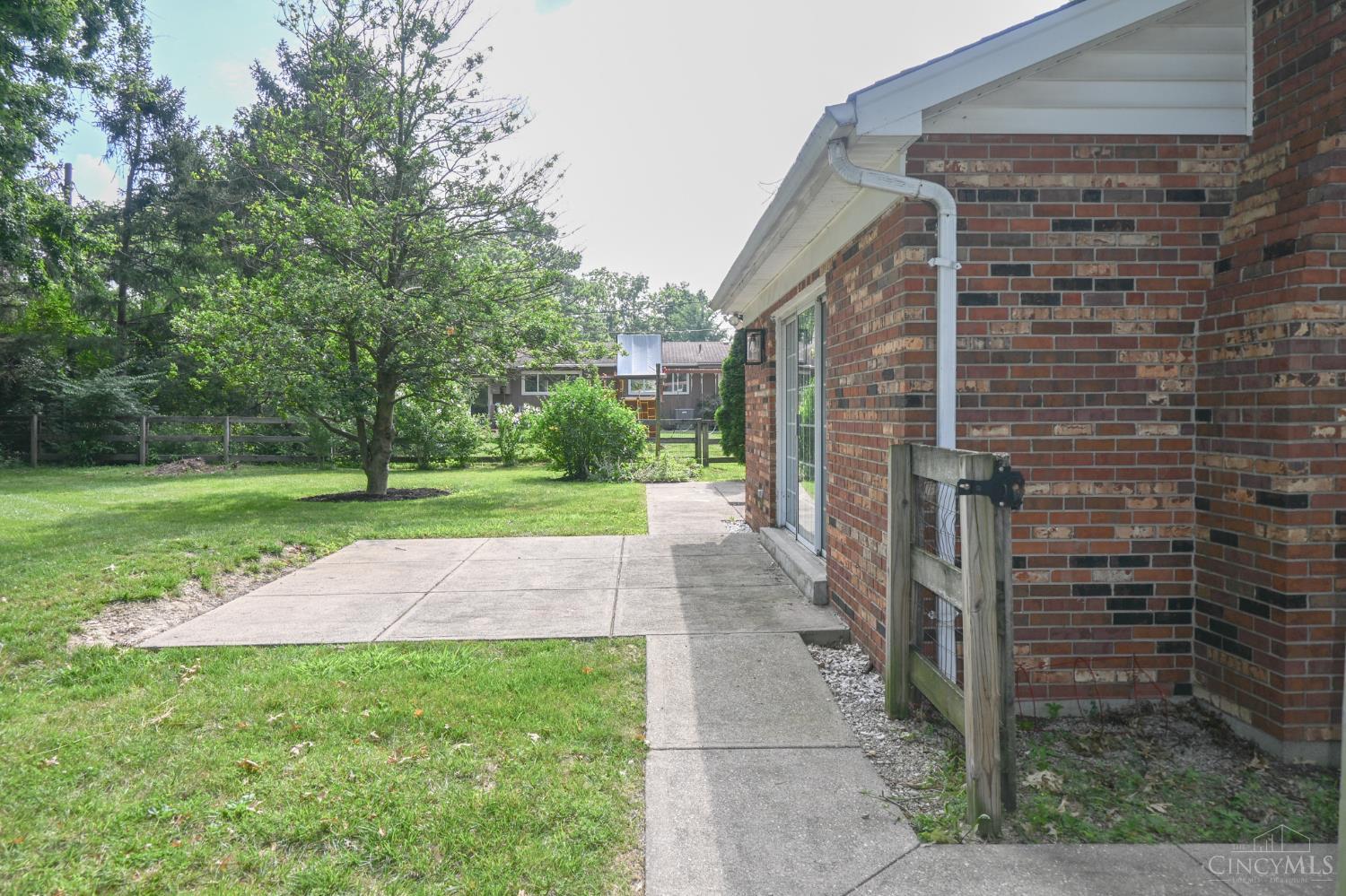 8152 Traverse Court, Montgomery, OH, 45242 — photo 42
