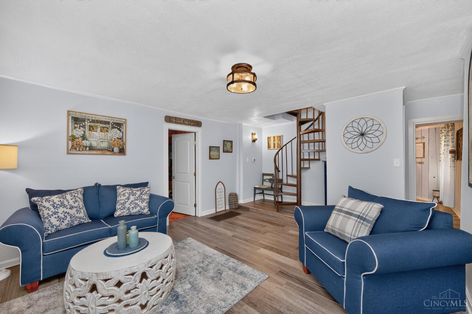 3935 Washington Avenue, Cheviot, OH, 45211 — photo 6