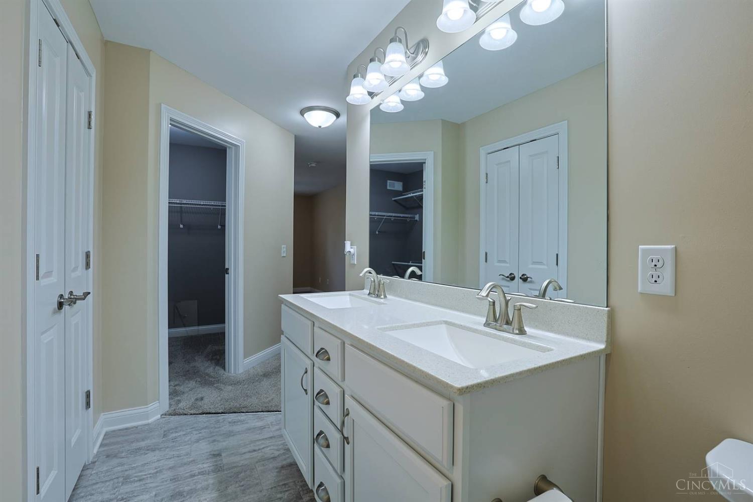 715 Villa Court, Trenton, OH, 45067 — photo 19