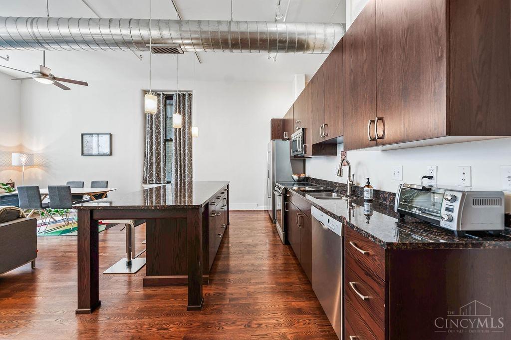 417 Vine Street #302, Cincinnati, OH, 45202 — photo 21