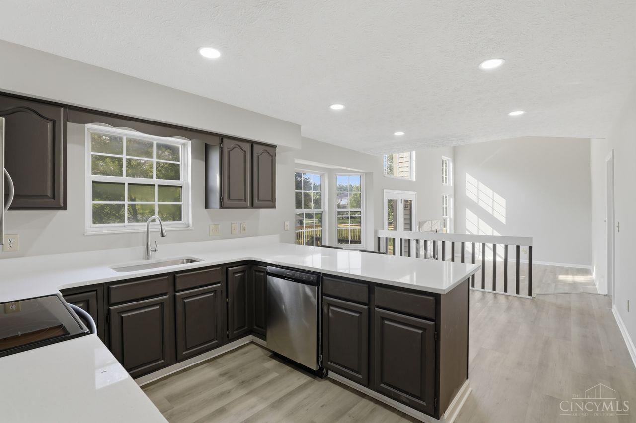7112 Royale Drive, Liberty Twp, OH, 45011 — photo 12