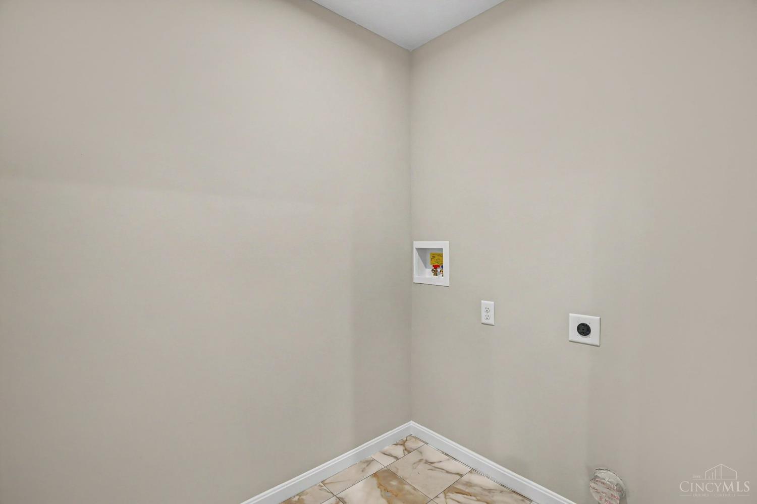 2063 Longmeadow Lane, Batavia, OH, 45103 — photo 23