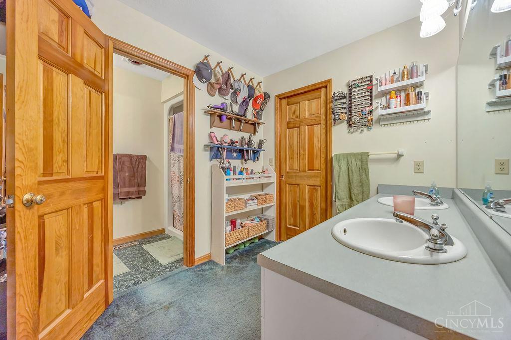 7947 Contreras Road, Oxford Twp, OH, 45056 — photo 23