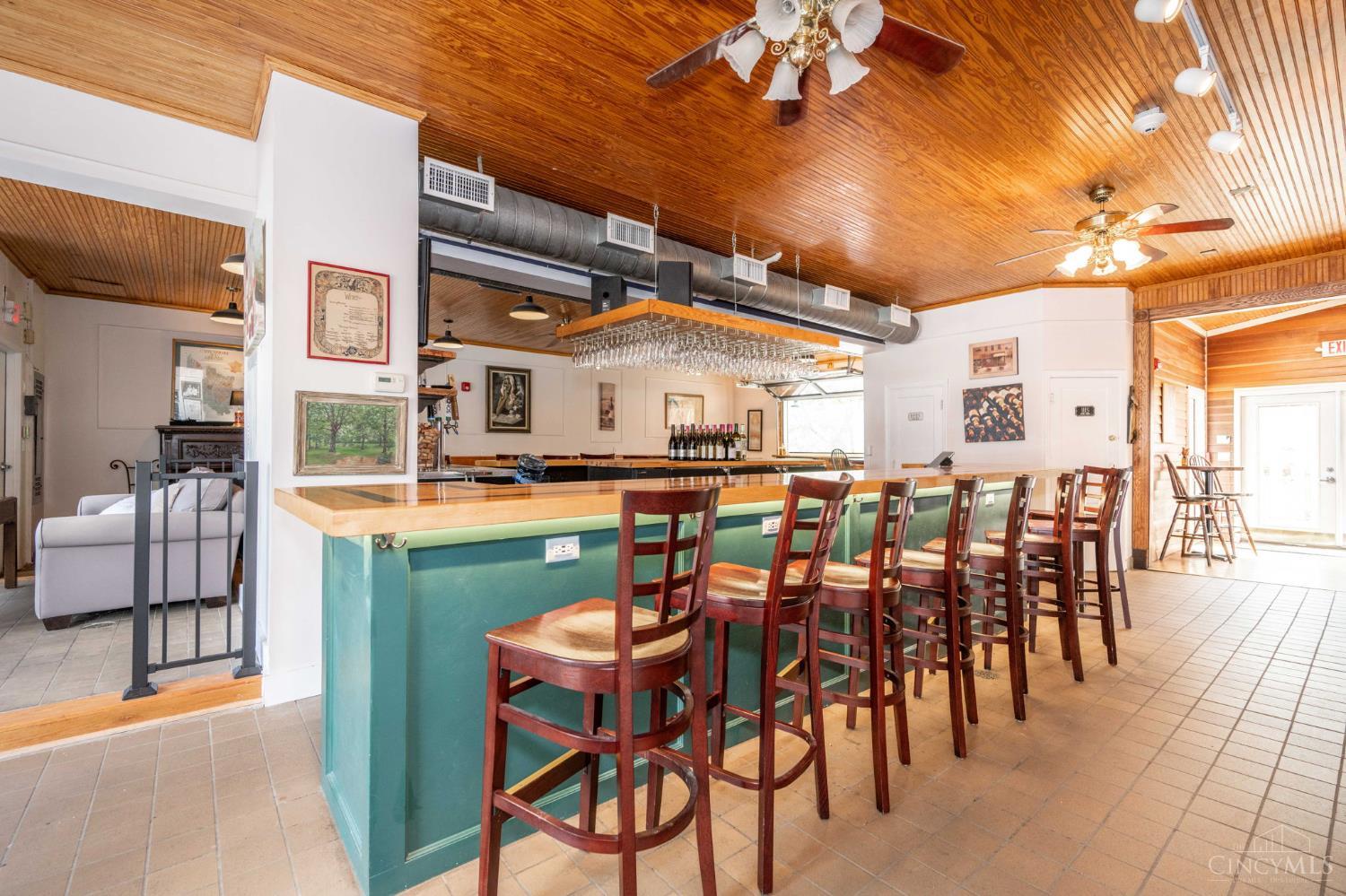 2021 Madison Road, Cincinnati, OH, 45208 — photo 11
