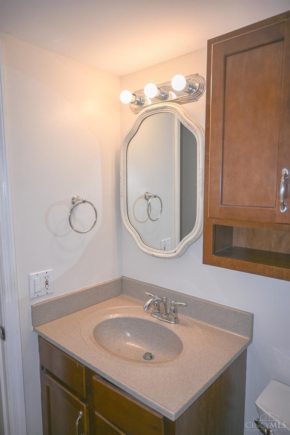 8152 Traverse Court, Montgomery, OH, 45242 — photo 27