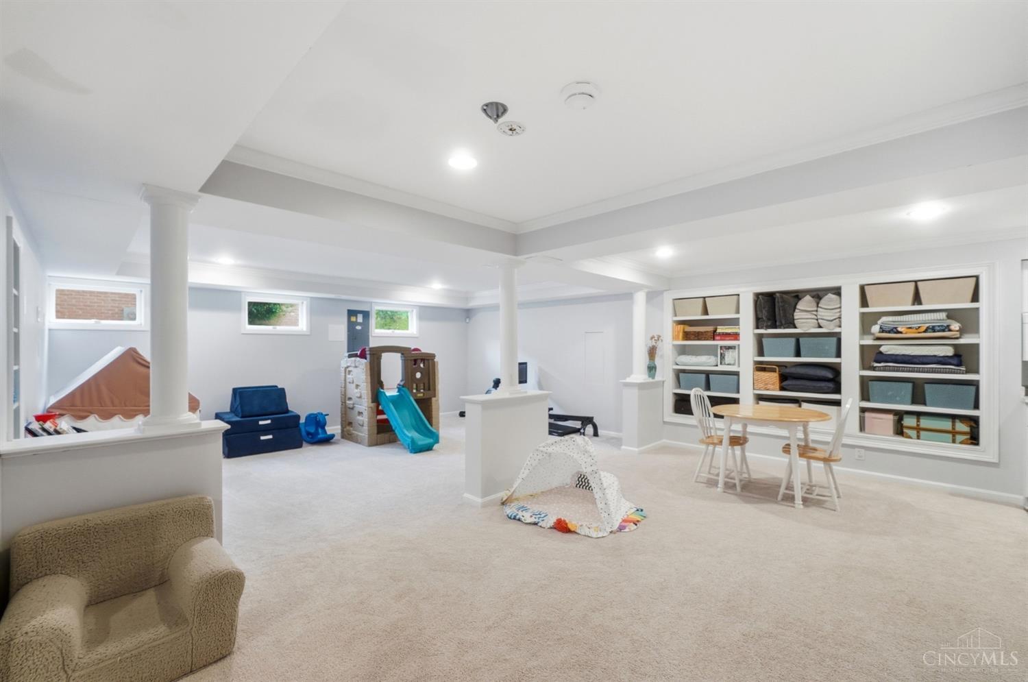 8060 Ashley View Drive