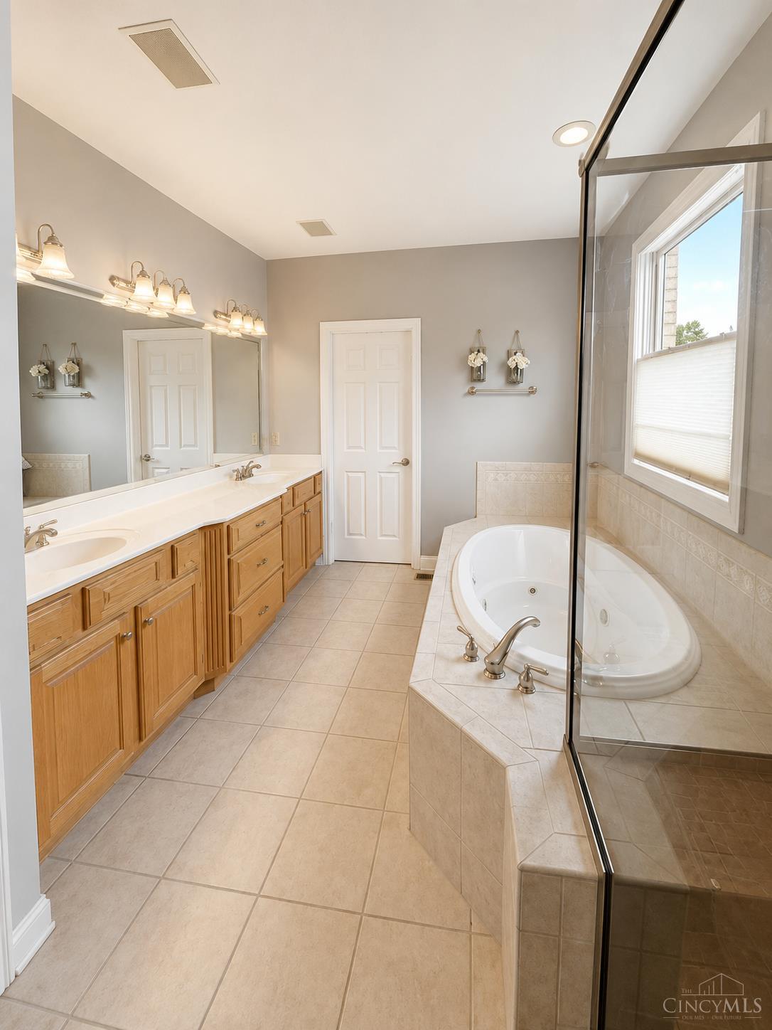 4250 Tylers Estates Drive, West Chester, OH, 45069 — photo 26
