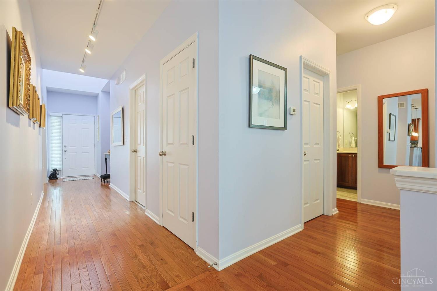 1739 Harmon Drive, Wyoming, OH, 45215 — photo 2