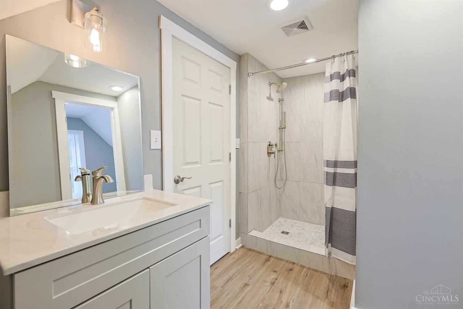 11 Laurel Avenue, Milford, OH, 45150 — photo 31