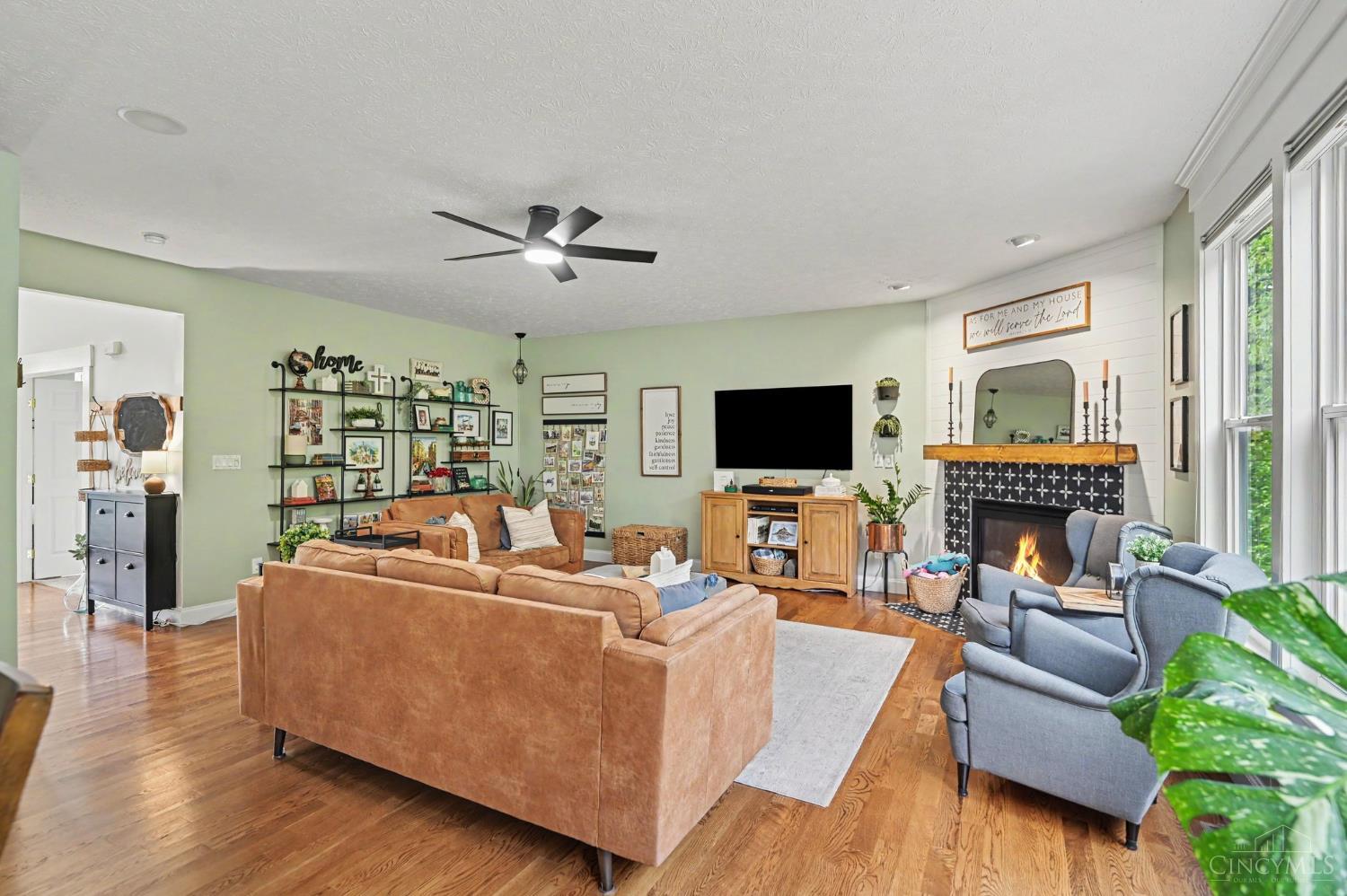 1022 Oak Forest Drive, Hamilton Twp, OH, 45152 — photo 4