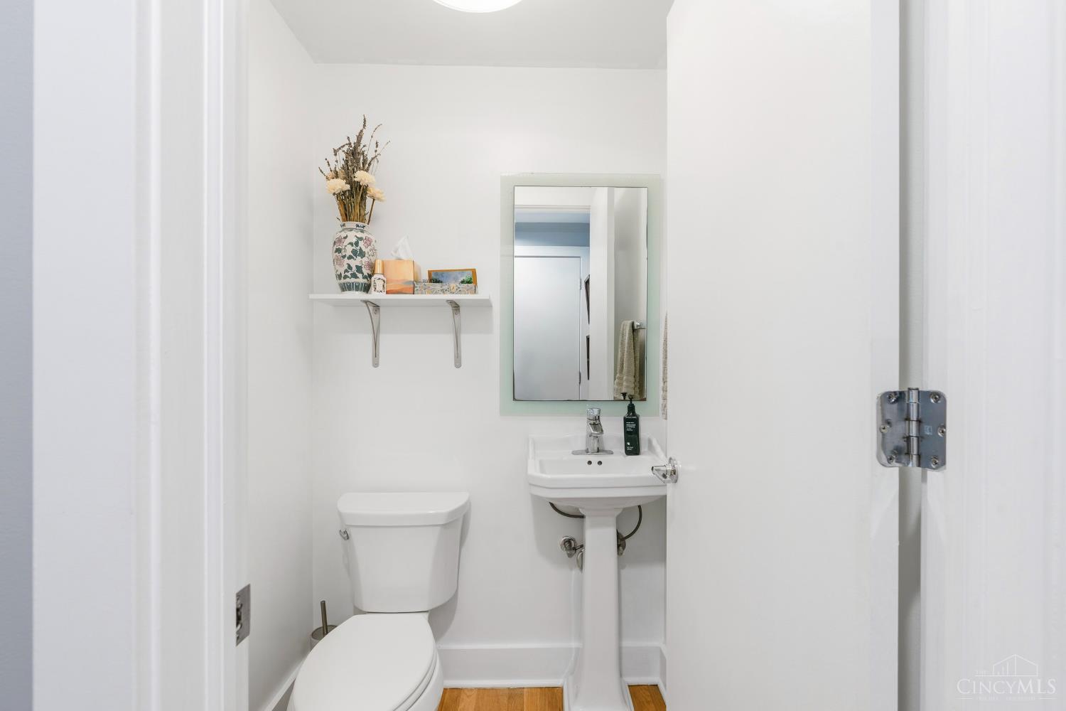 11 Mercer Street, Cincinnati, OH, 45202 — photo 17