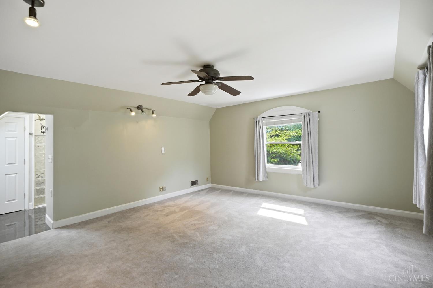 3748 Middlebrook Avenue, Cincinnati, OH, 45208 — photo 24