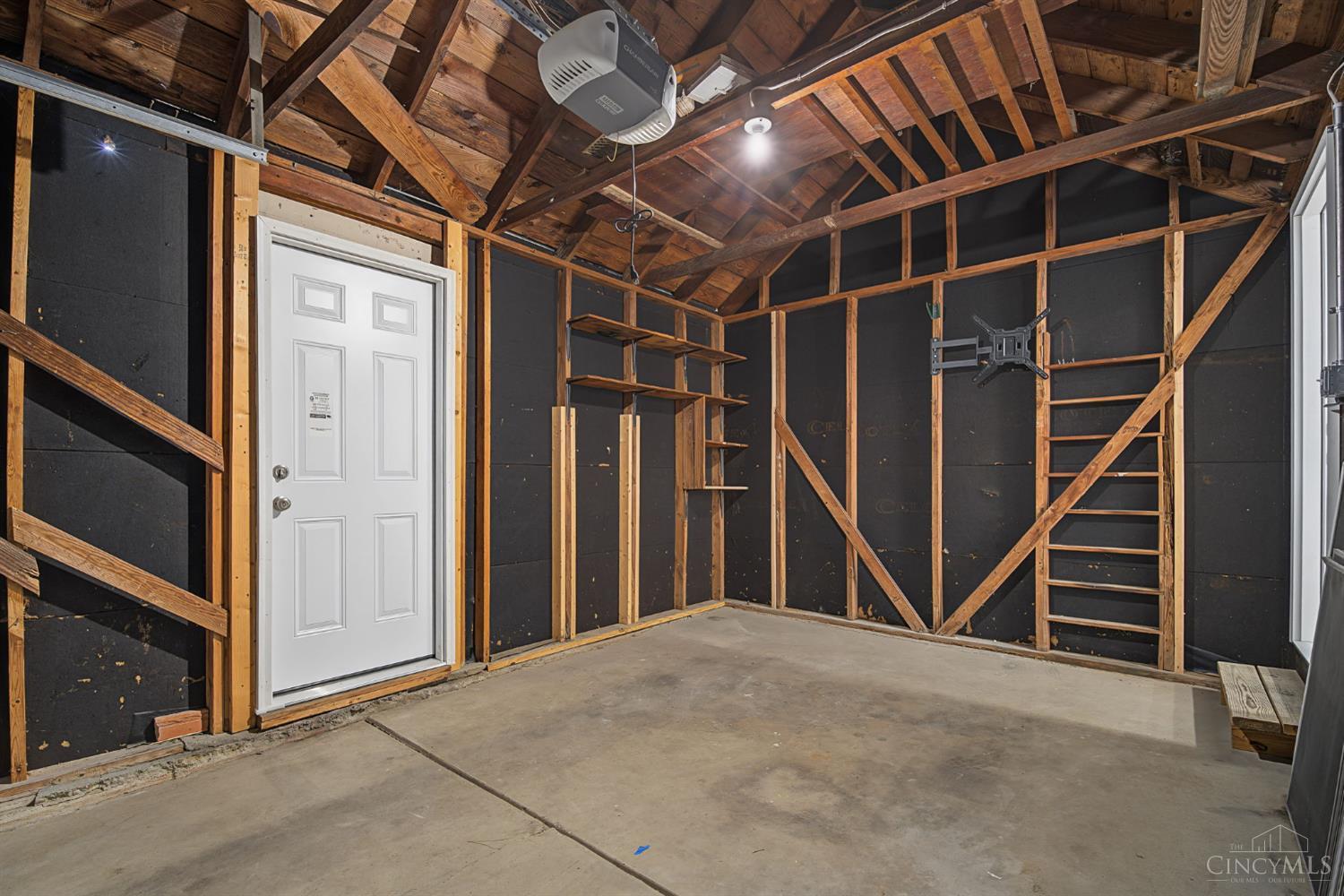 1660 Sunset Drive, Hamilton, OH, 45013 — photo 24