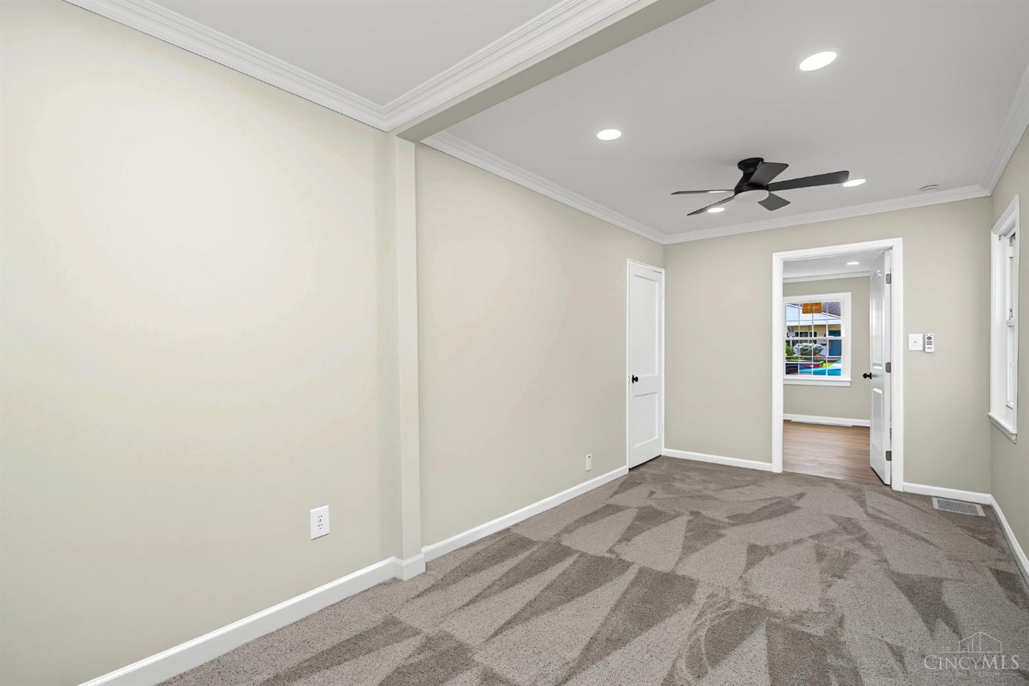 1660 Sunset Drive, Hamilton, OH, 45013 — photo 16