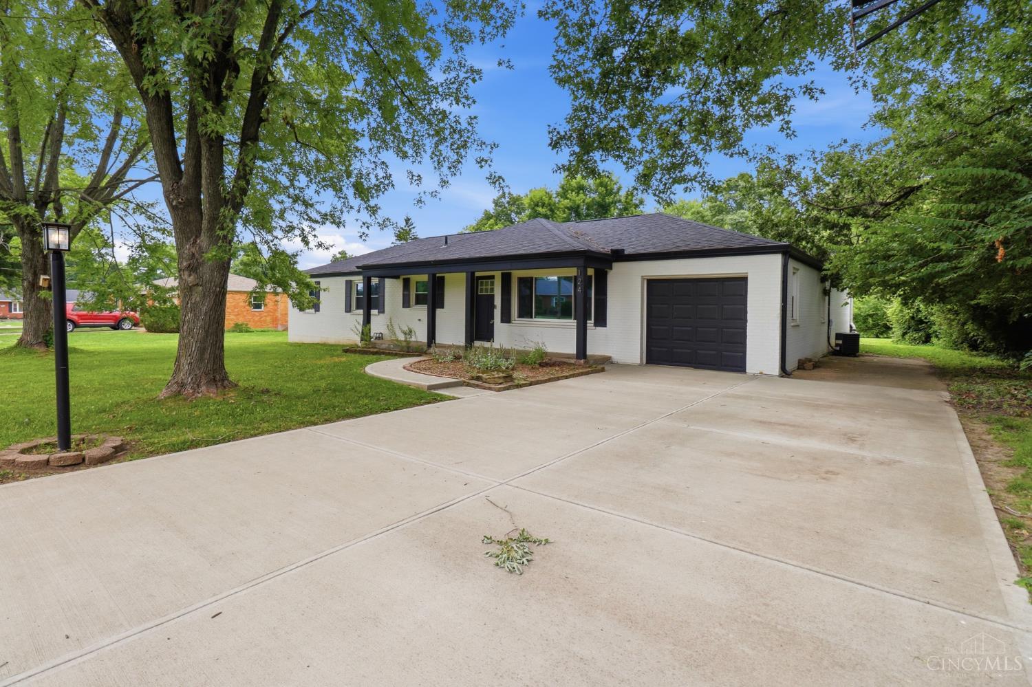 124 Lynnview Drive, Mason, OH, 45040 — photo 2