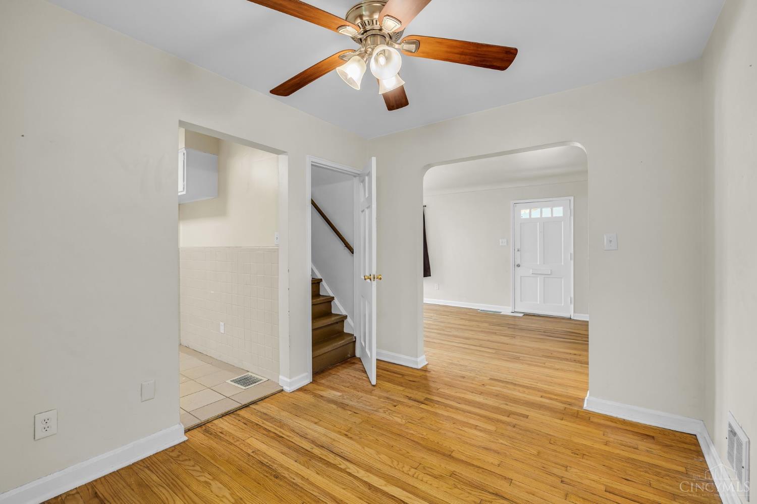 3725 Norwich Lane, Cincinnati, OH, 45220 — photo 17
