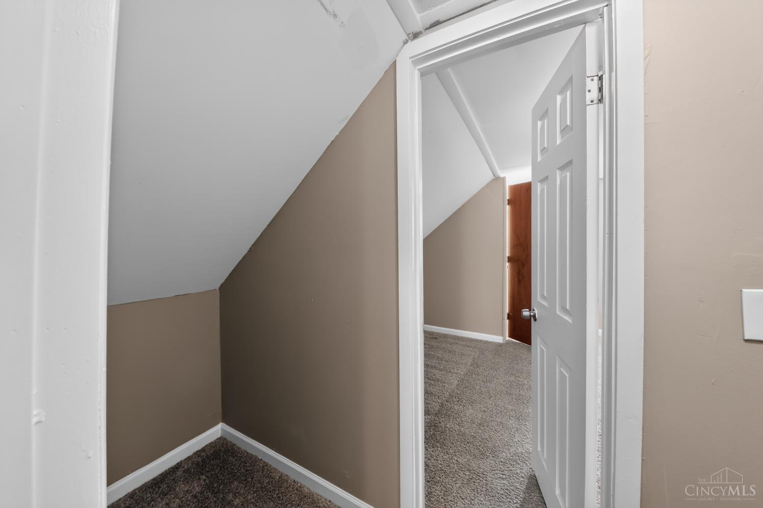 1119 Anderson Ferry Road, Delhi Twp, OH, 45238 — photo 18