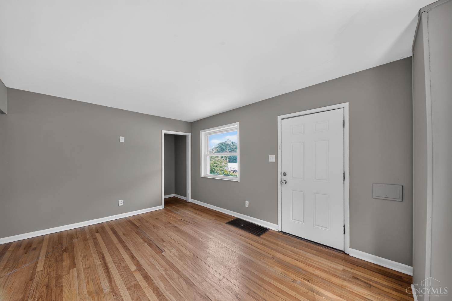1119 Anderson Ferry Road, Delhi Twp, OH, 45238 — photo 8