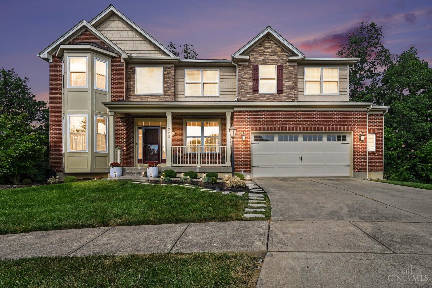 1022 Oak Forest Drive, Hamilton Twp, OH, 45152 — photo 2