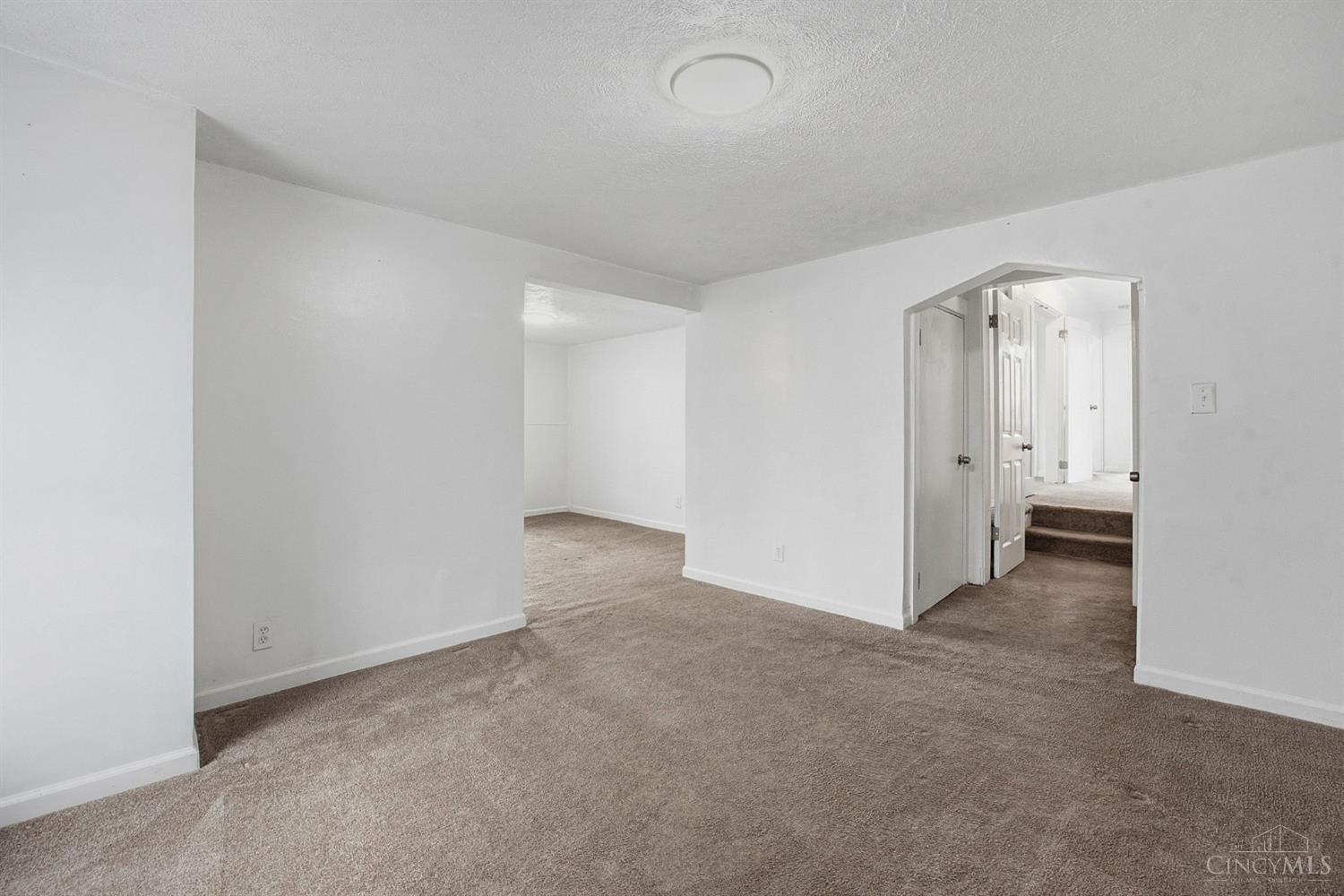 4294 Mayhew Avenue, Delhi Twp, OH, 45238 — photo 21