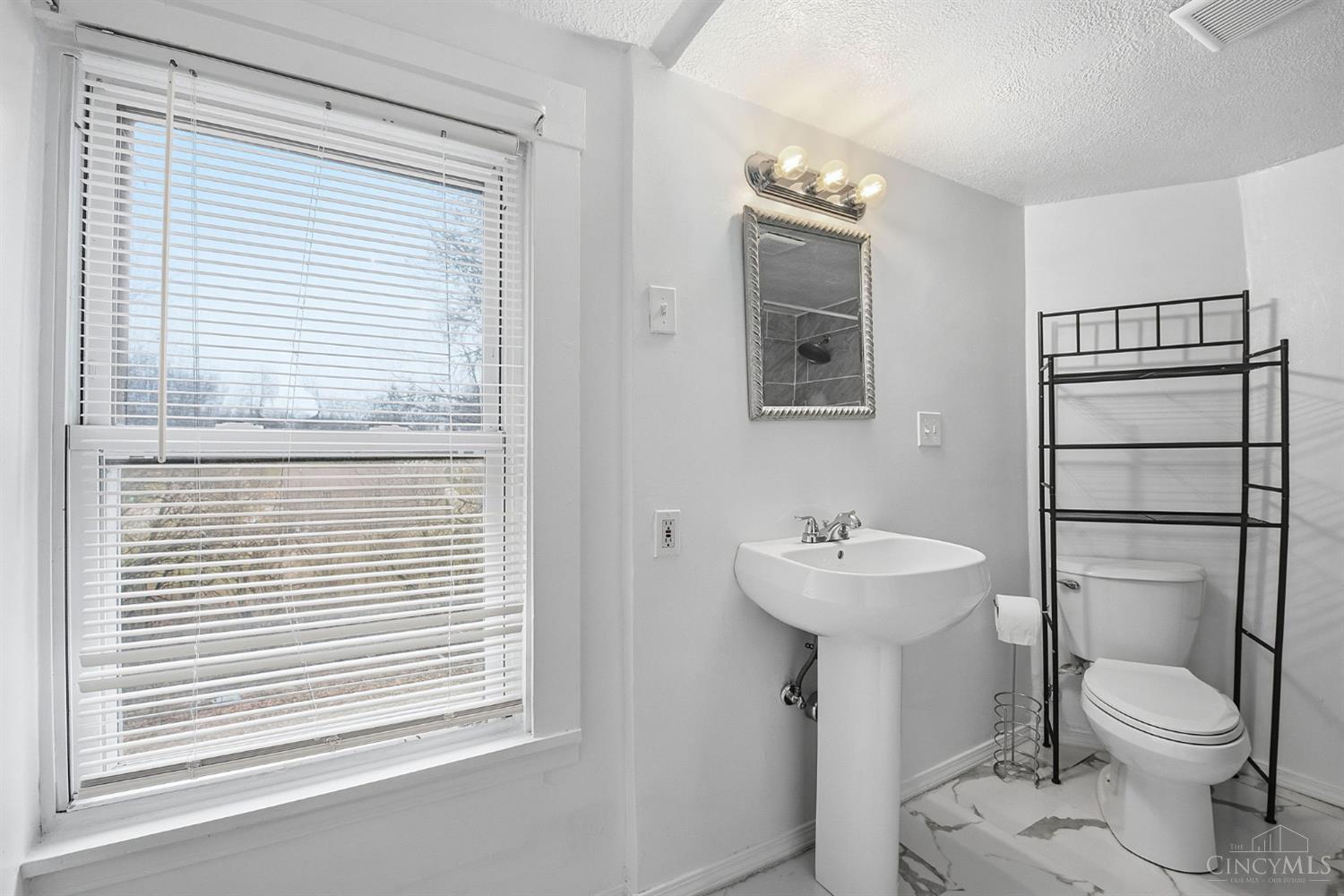 4294 Mayhew Avenue, Delhi Twp, OH, 45238 — photo 24
