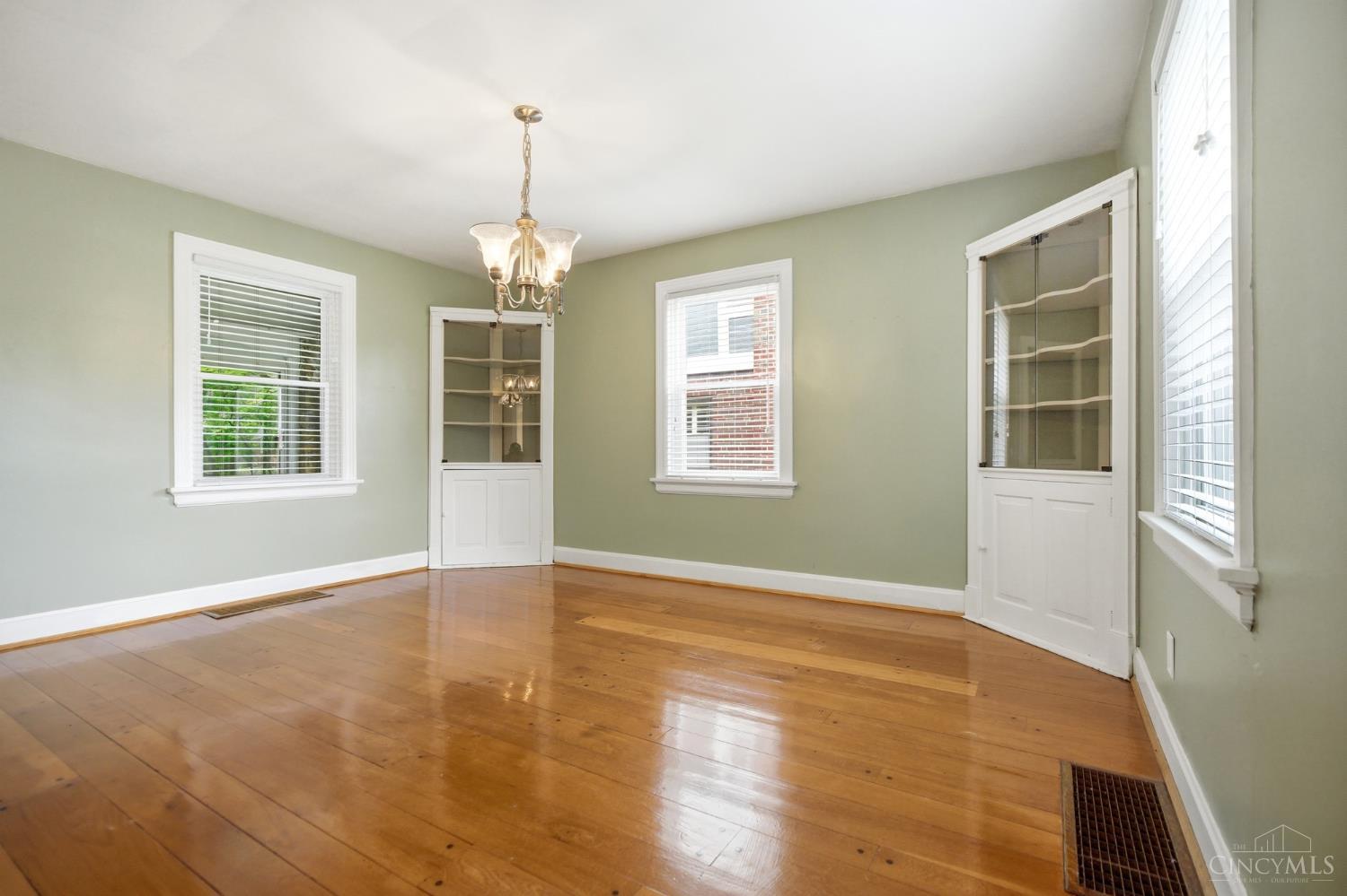 3748 Middlebrook Avenue, Cincinnati, OH, 45208 — photo 13