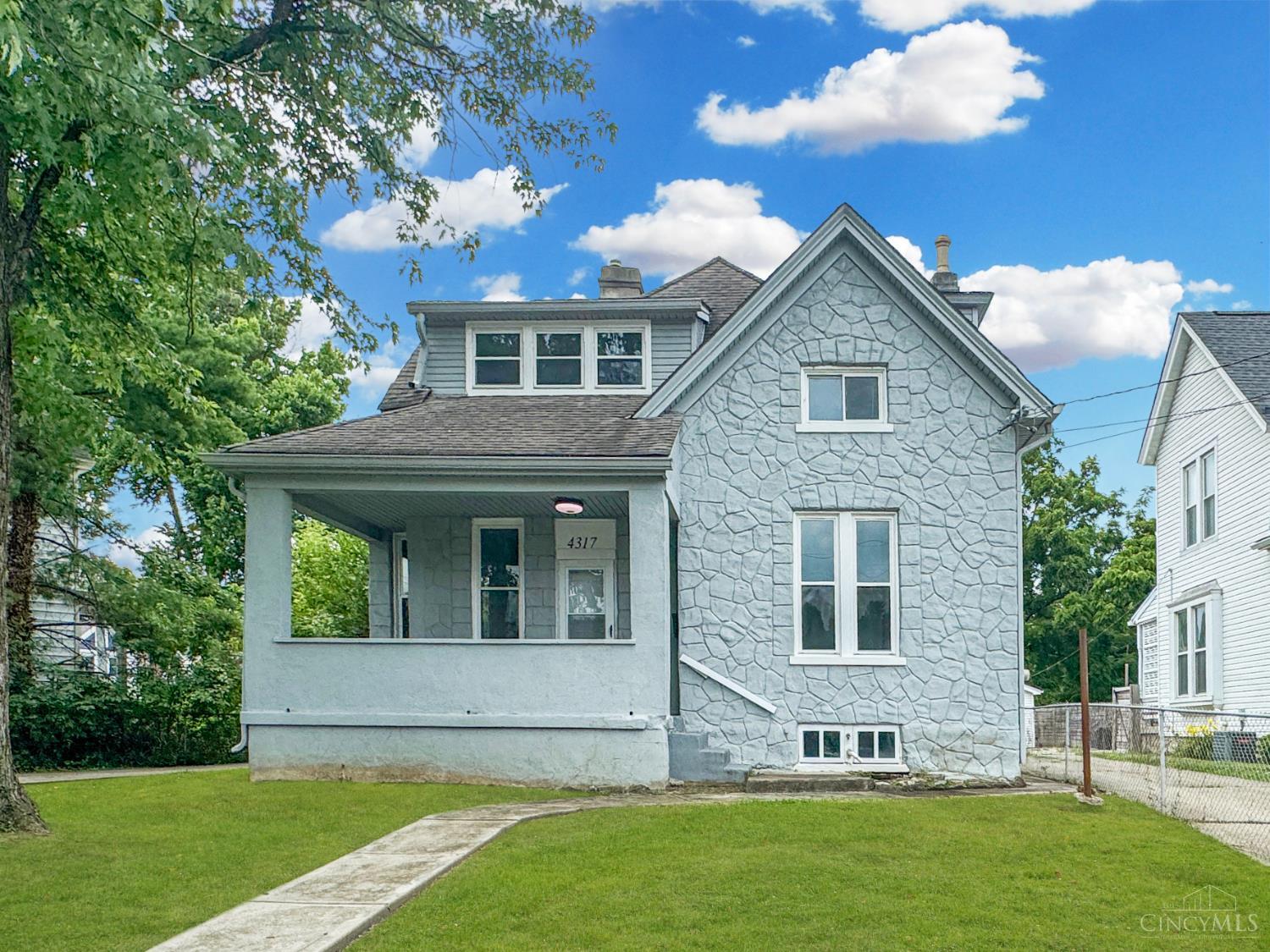 4317 Smith Road, Norwood, OH, 45212