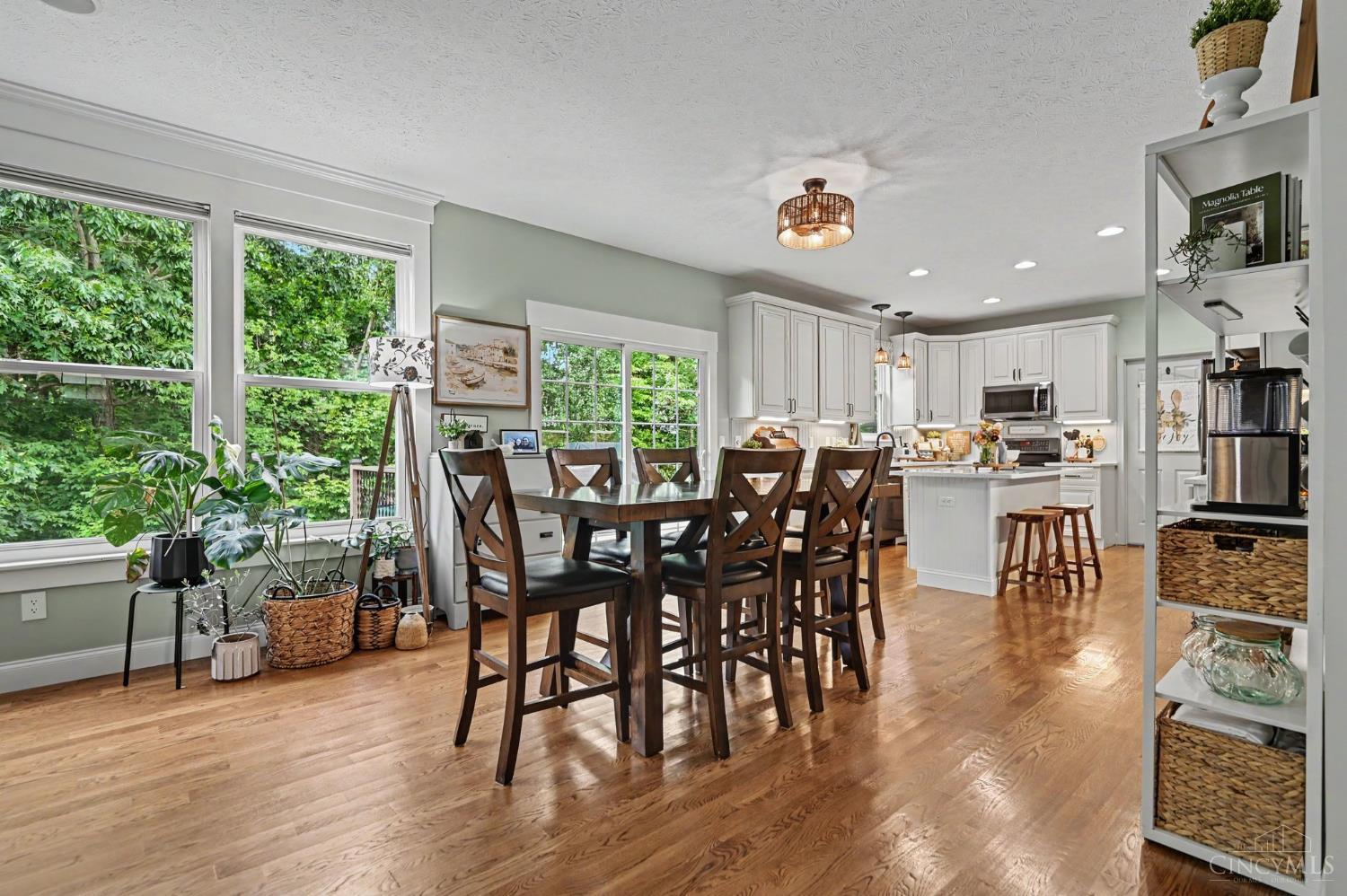 1022 Oak Forest Drive, Hamilton Twp, OH, 45152 — photo 8