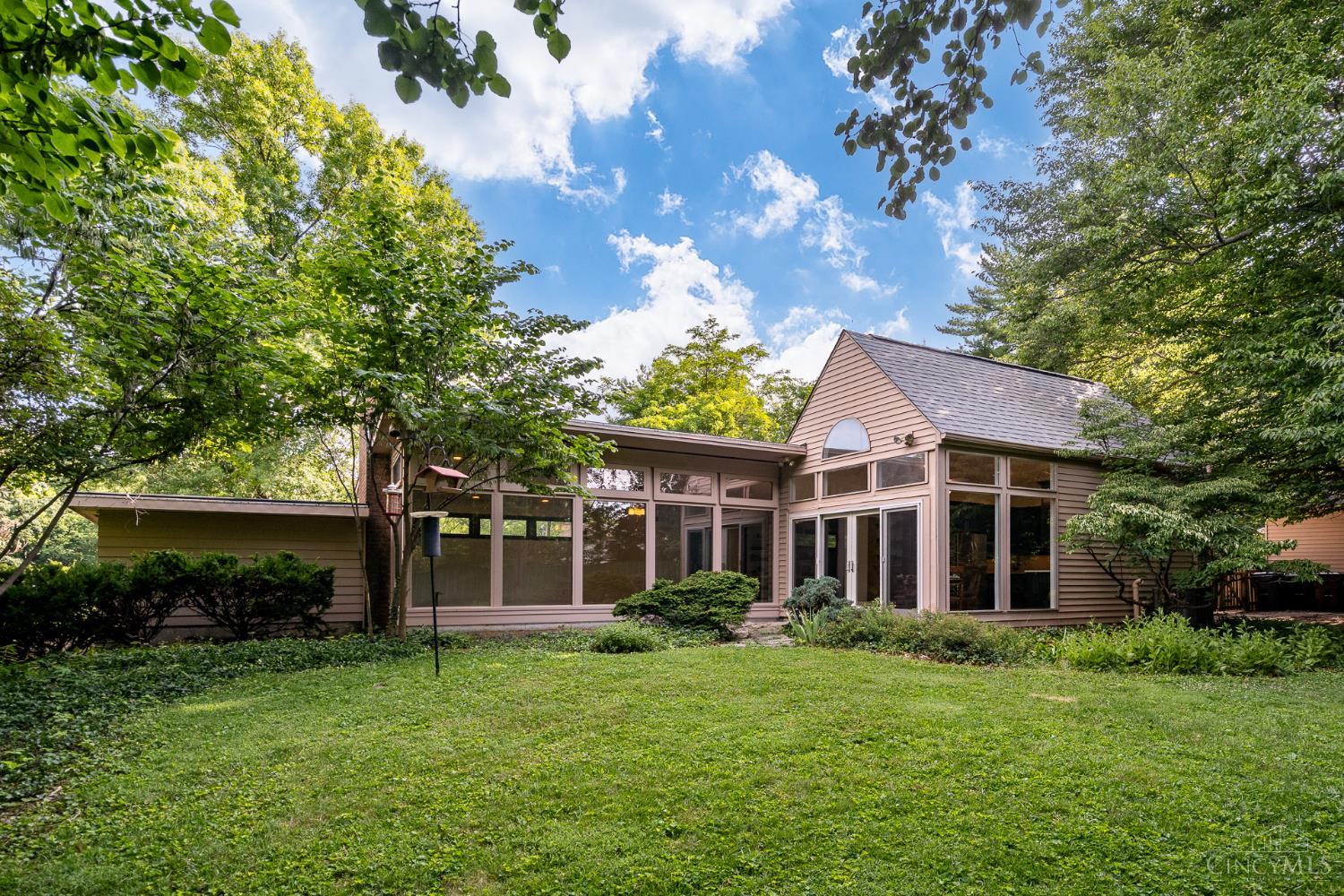 168 Fleming Road, Wyoming, OH, 45215
