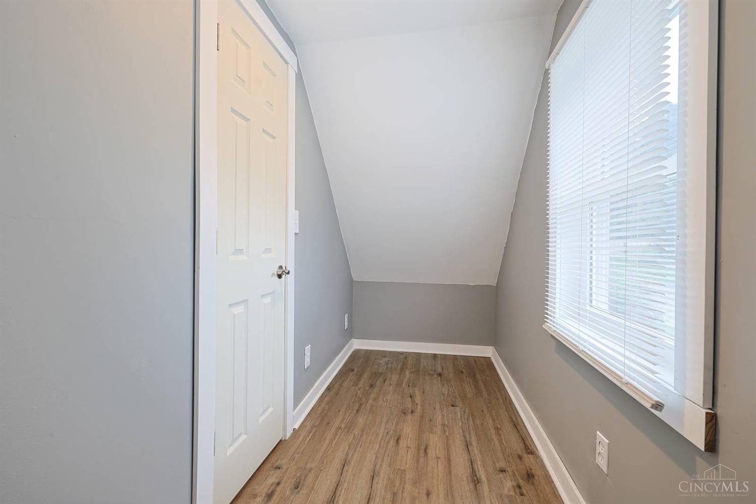 11 Laurel Avenue, Milford, OH, 45150 — photo 29