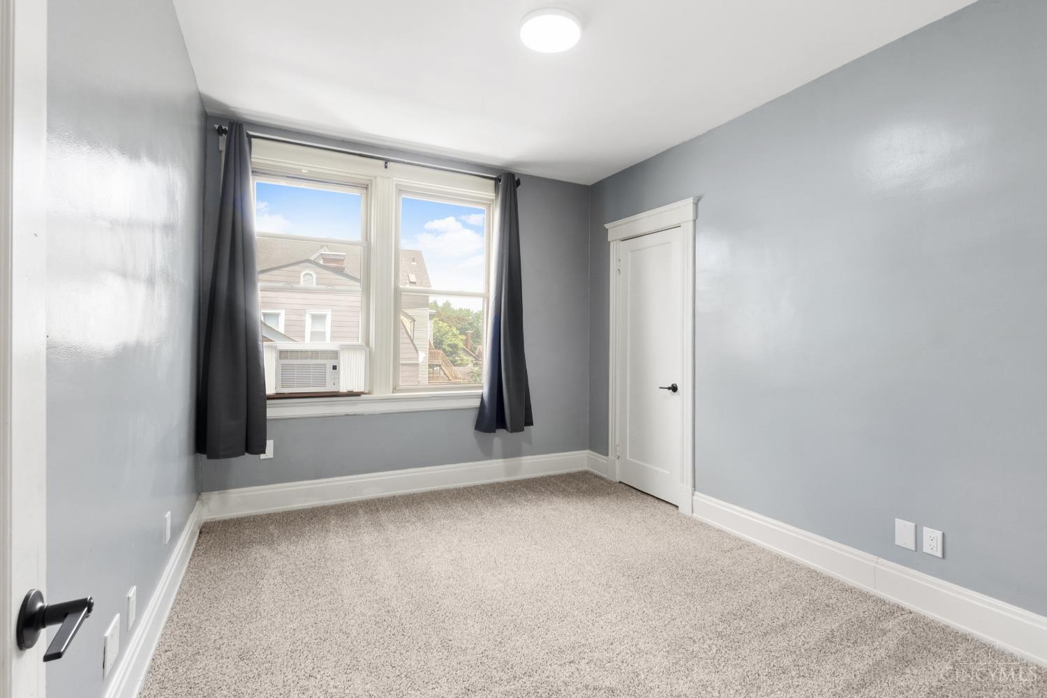 564 Considine Avenue, Cincinnati, OH, 45205 — photo 18