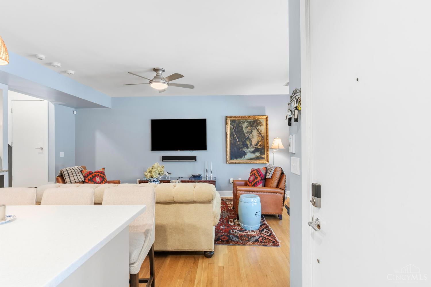 11 Mercer Street, Cincinnati, OH, 45202 — photo 7