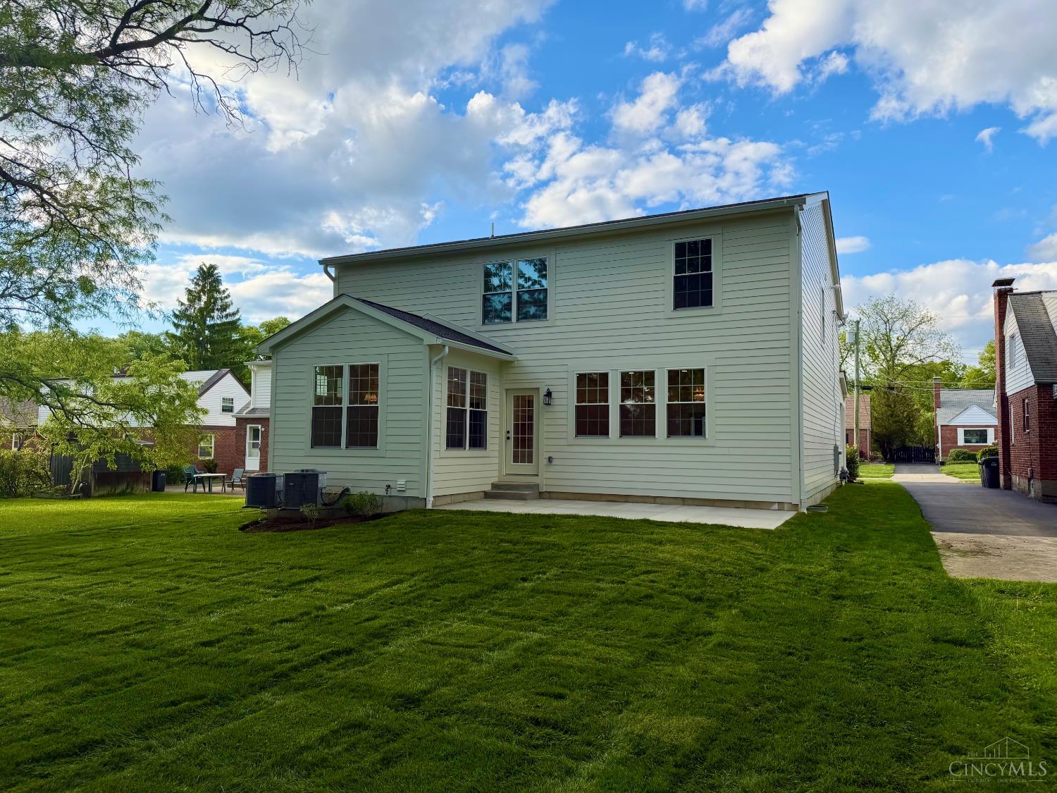 7807 Dee Street, Madeira, OH, 45243 — photo 12