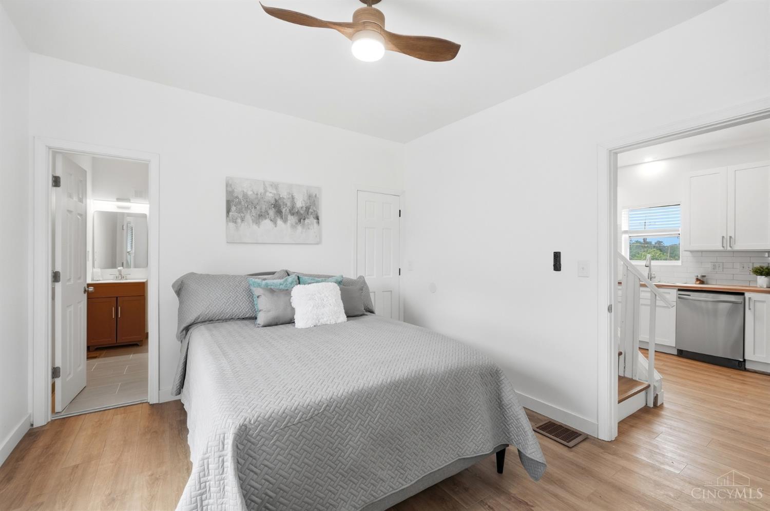 6056 Red Bank Road, Cincinnati, OH, 45213 — photo 14