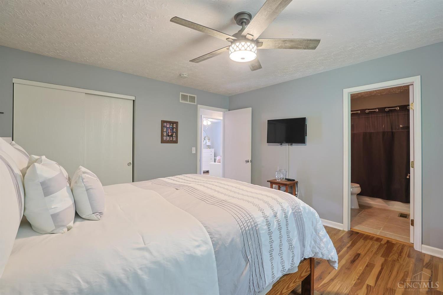 510 Navaho Drive, Loveland, OH, 45140 — photo 12