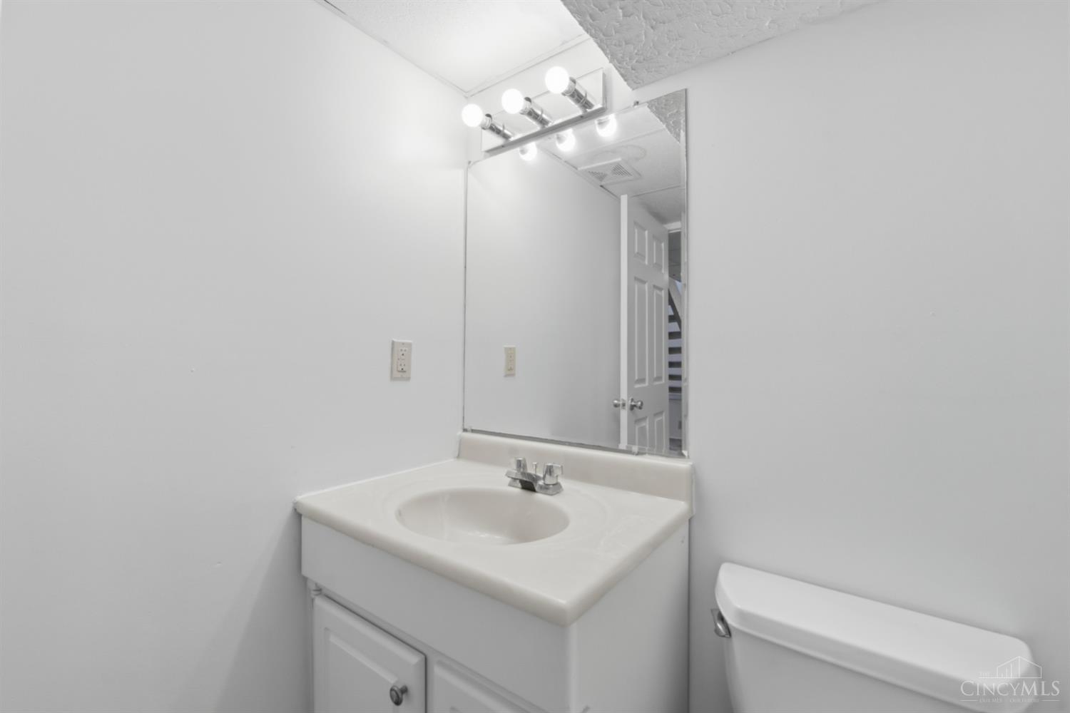 4944 Columbia Circle, West Chester, OH, 45011 — photo 27