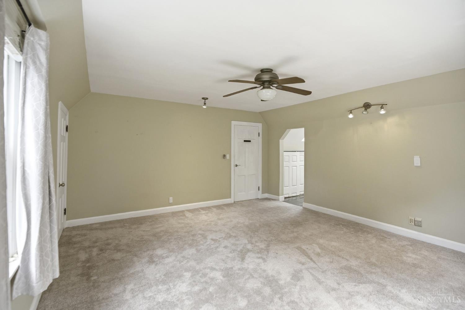 3748 Middlebrook Avenue, Cincinnati, OH, 45208 — photo 26