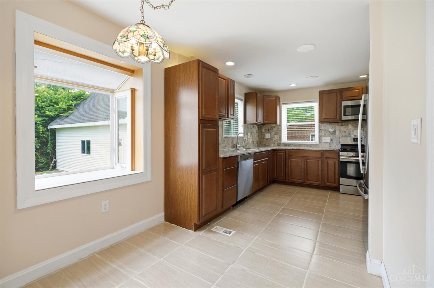 3748 Middlebrook Avenue, Cincinnati, OH, 45208 — photo 15
