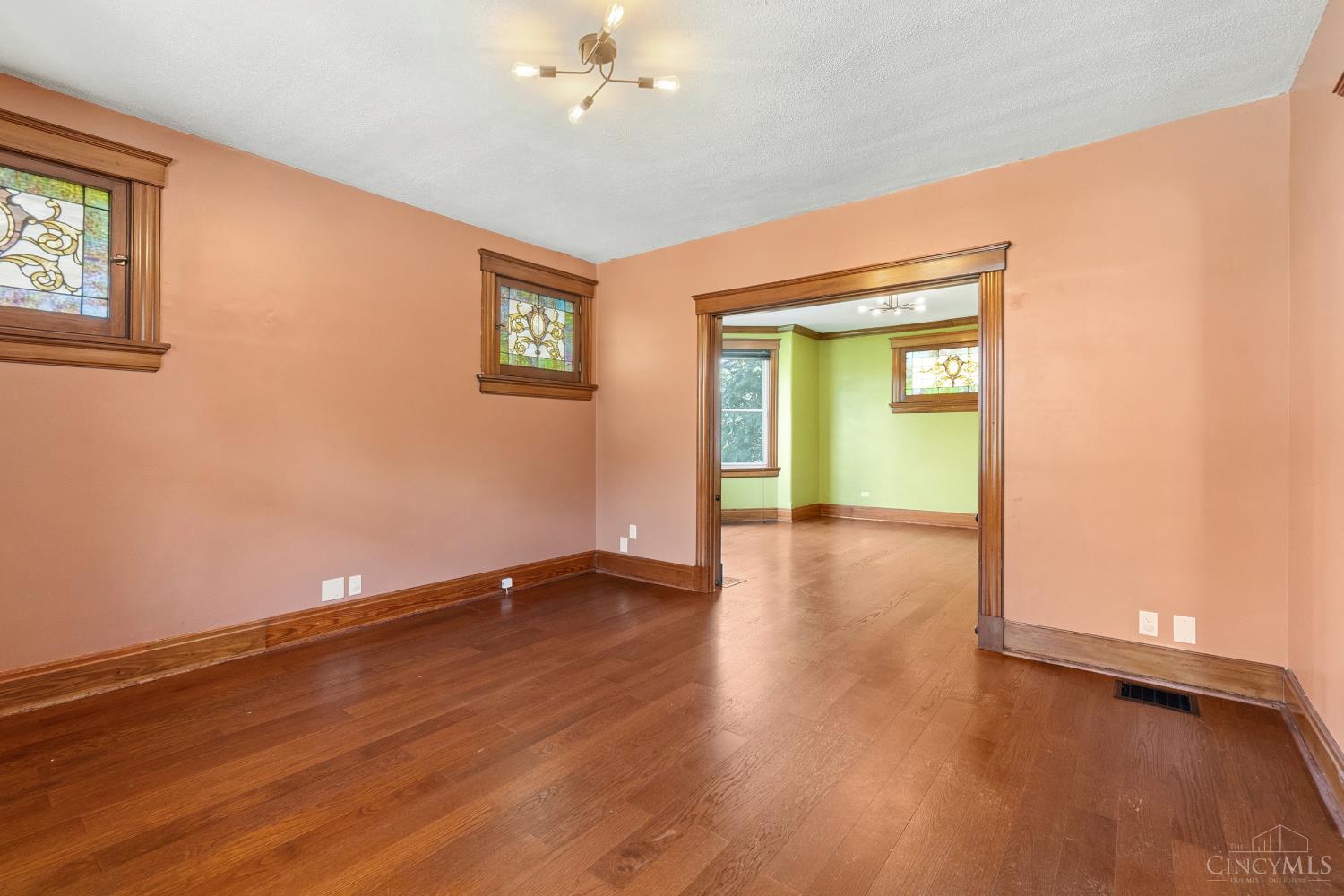 564 Considine Avenue, Cincinnati, OH, 45205 — photo 7