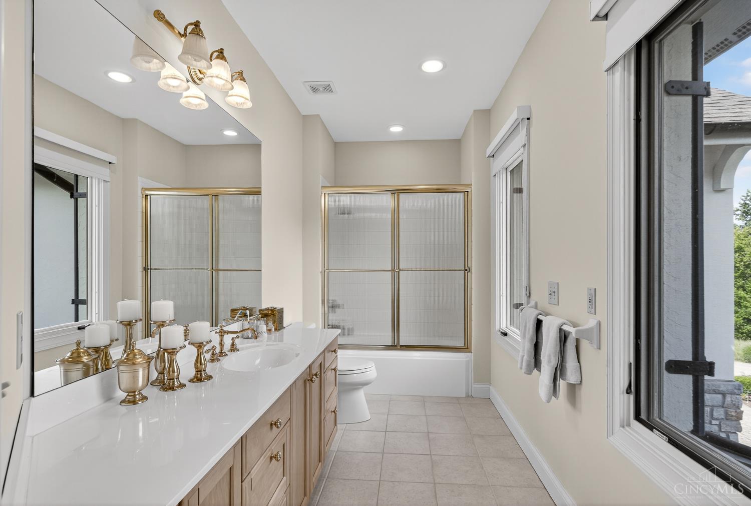 5 Twin Hills Ridge Drive, Cincinnati, OH, 45230 — photo 59