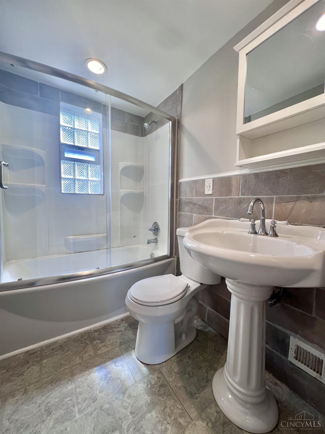1286 Quebec Road, Cincinnati, OH, 45205 — photo 16