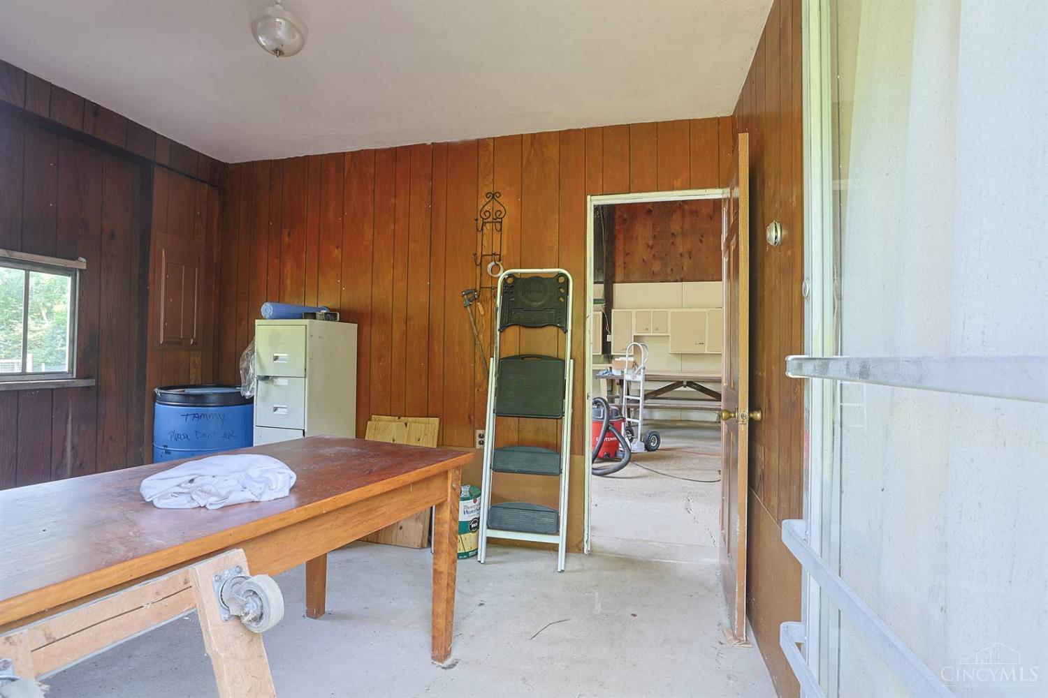 9560 Lockwood Hill Road, Colerain Twp, OH, 45247 — photo 6