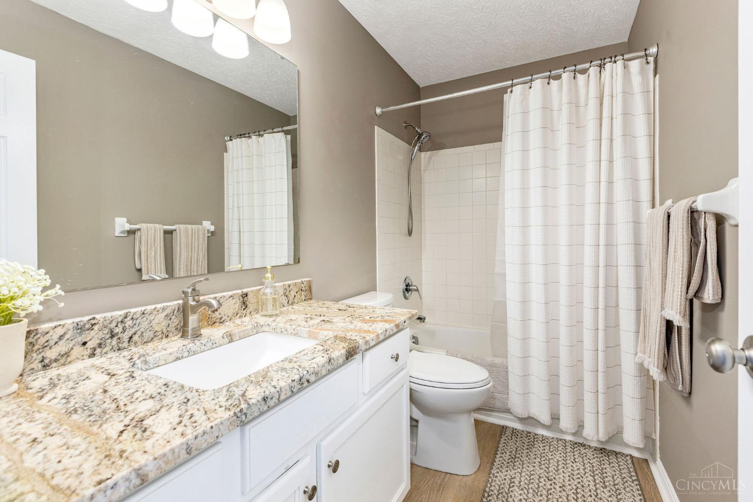5717 Eagle Creek Court, Hamilton Twp, OH, 45039 — photo 24