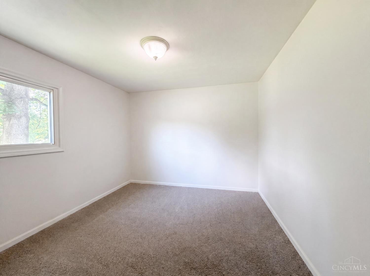 561 Nowlin Avenue, Greendale, IN, 47025 — photo 14